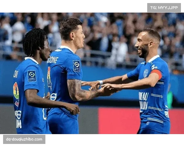 尼斯简洁高效快速反击 不追求无效控球注重实际得分效率